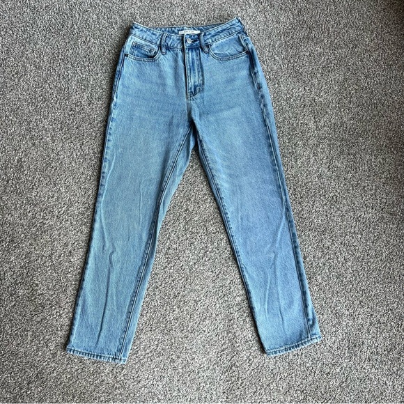 PacSun Denim - PacSun Light Wash‎ Straight Leg Mom Jean, Size 23